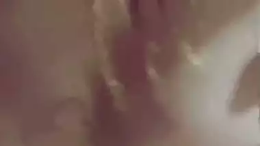 Bangladeshi cuckold husband sharing wife viral sex MMS