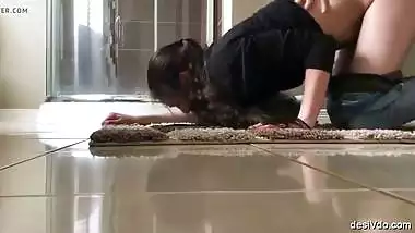Guy Fucking her Sexy GF Without Removing Her Jeans Moaning