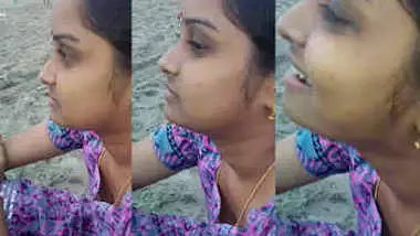 380px x 214px - Desi Aunty Bra Visible In Beach Side indian sex tube