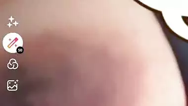 Bangladeshi maal video call boobs show to lover