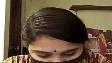 Cute masked girl naked thick boobs and sexy pussy