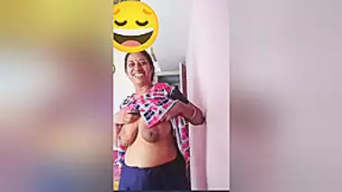 Mahathi Sex - Dusky Hot Mahathi Bikshu No Blouse Armpits Show Romantic Song indian sex  tube